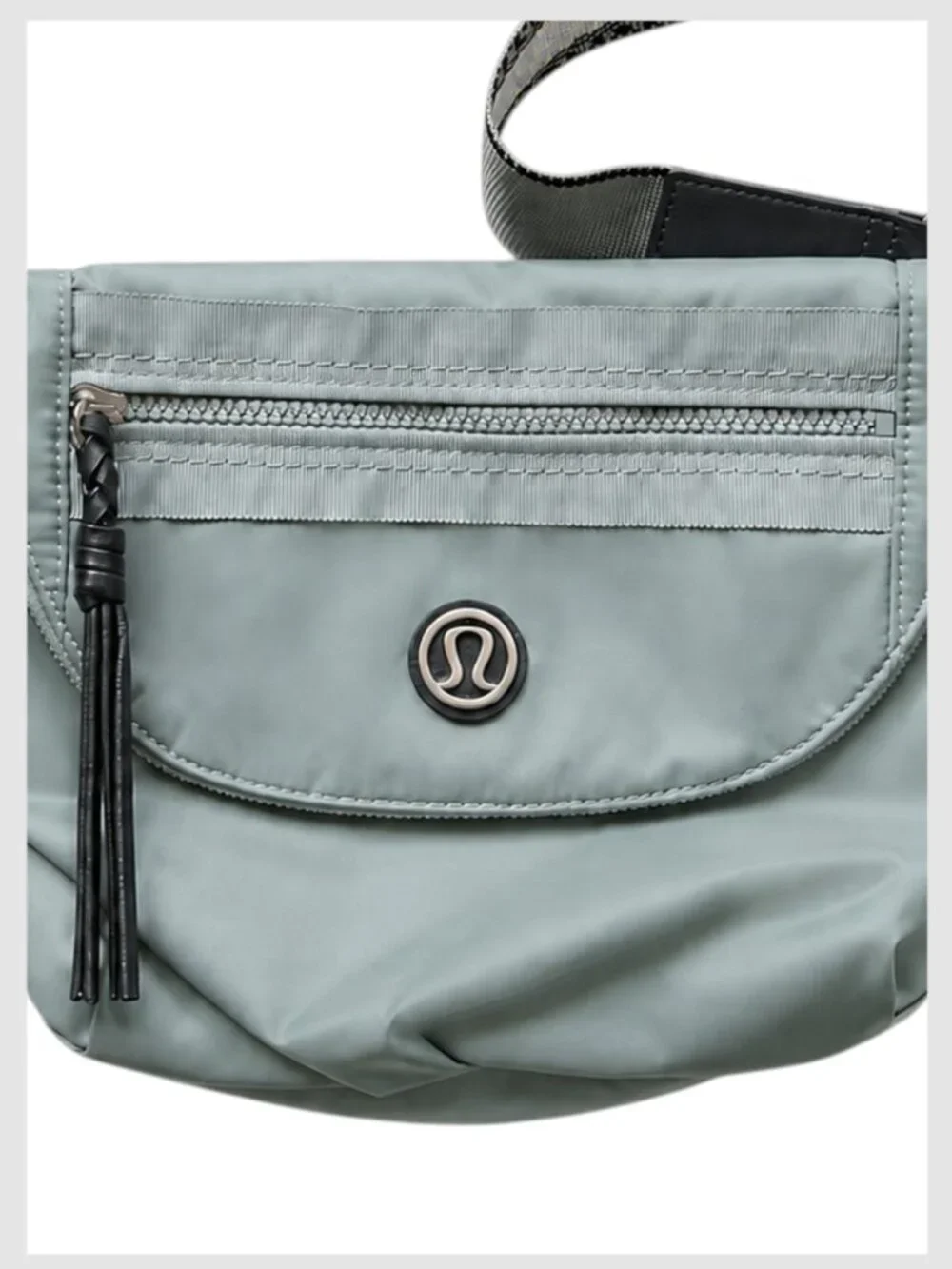 Lululemon Festival Bag Blue Green Crossbody Water Resistant